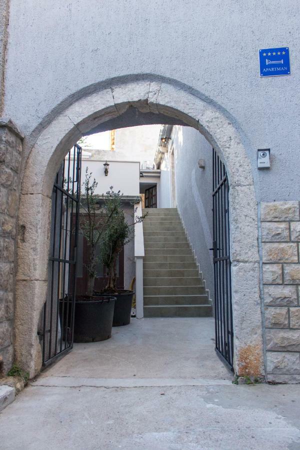 Apartment Old Town Mariolina Krk Town Kültér fotó